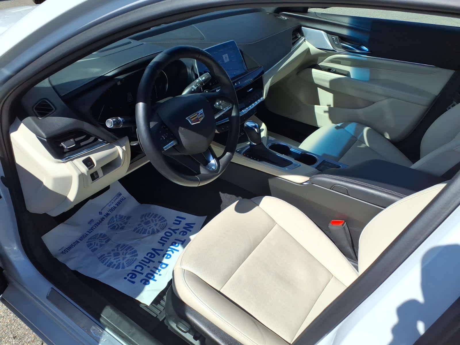 2025 Cadillac CT4 Premium Luxury