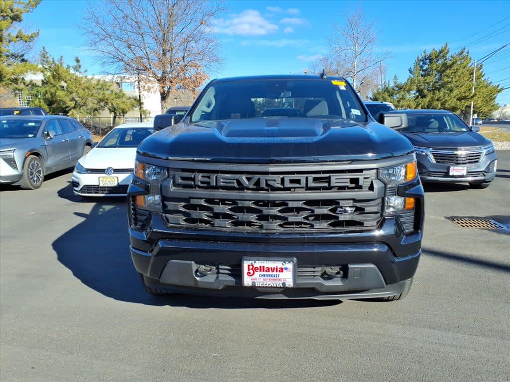 2022 Chevrolet Silverado 1500 Custom