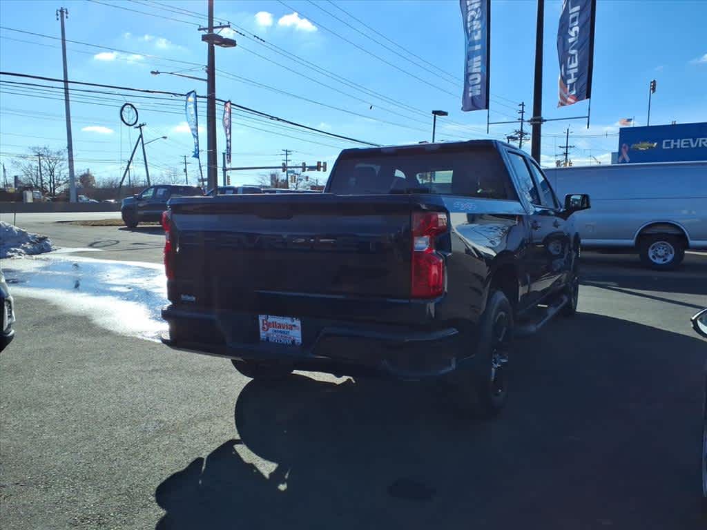 2022 Chevrolet Silverado 1500 Custom