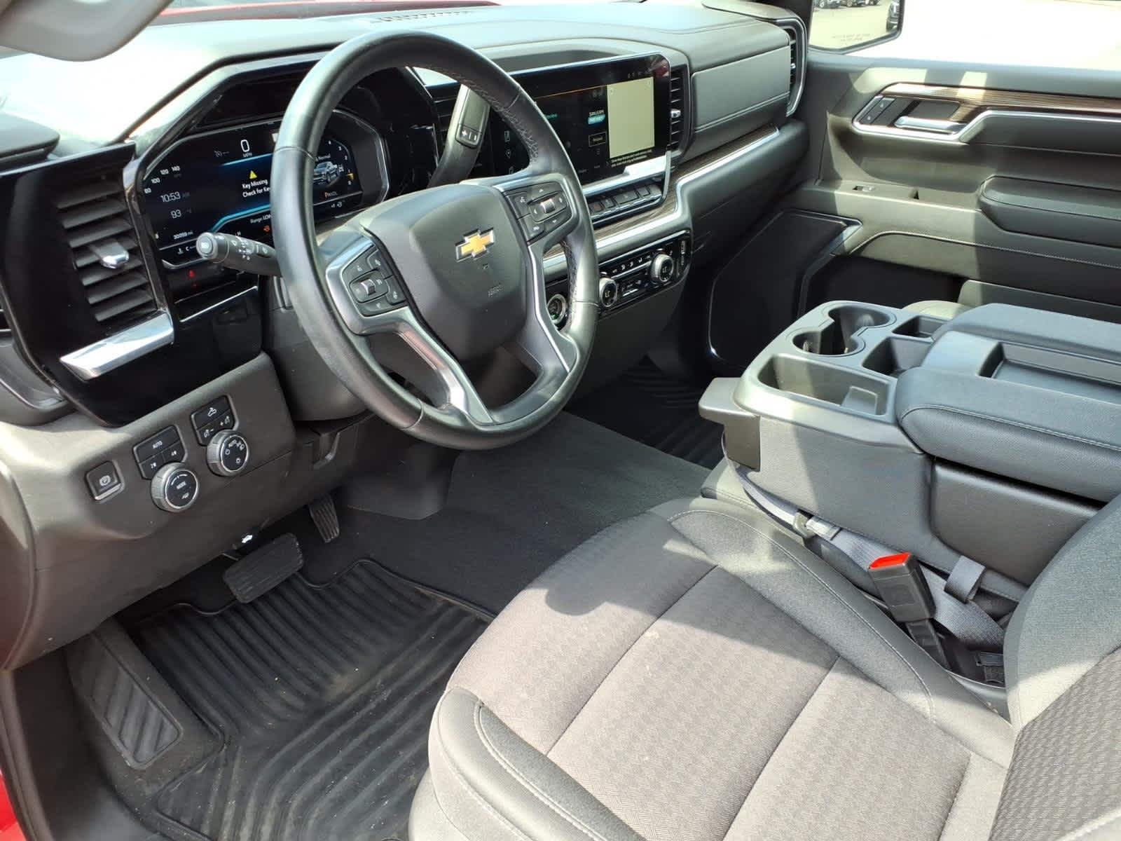 2023 Chevrolet Silverado 1500 LT (2FL)