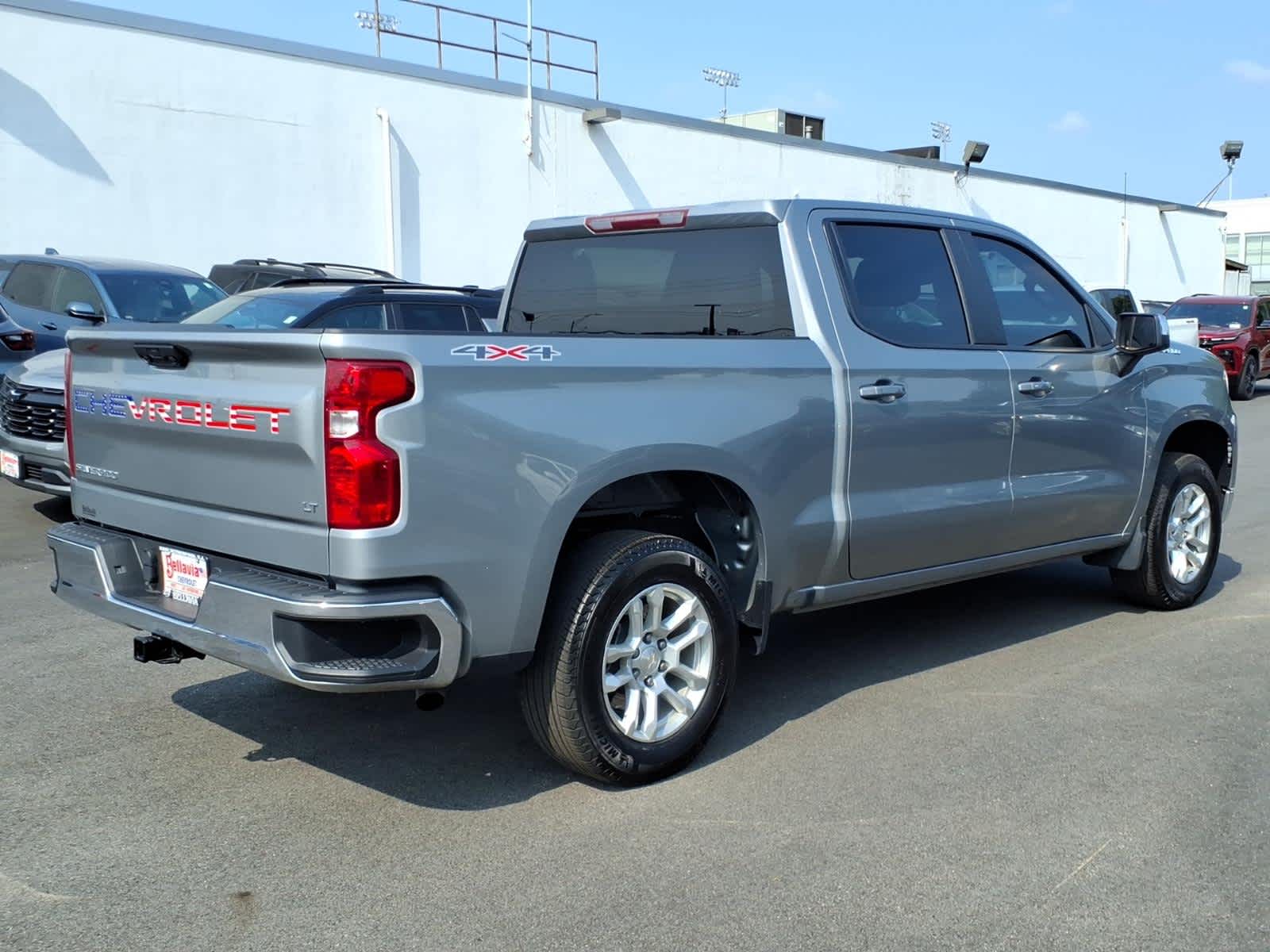 2024 Chevrolet Silverado 1500 LT (2FL)