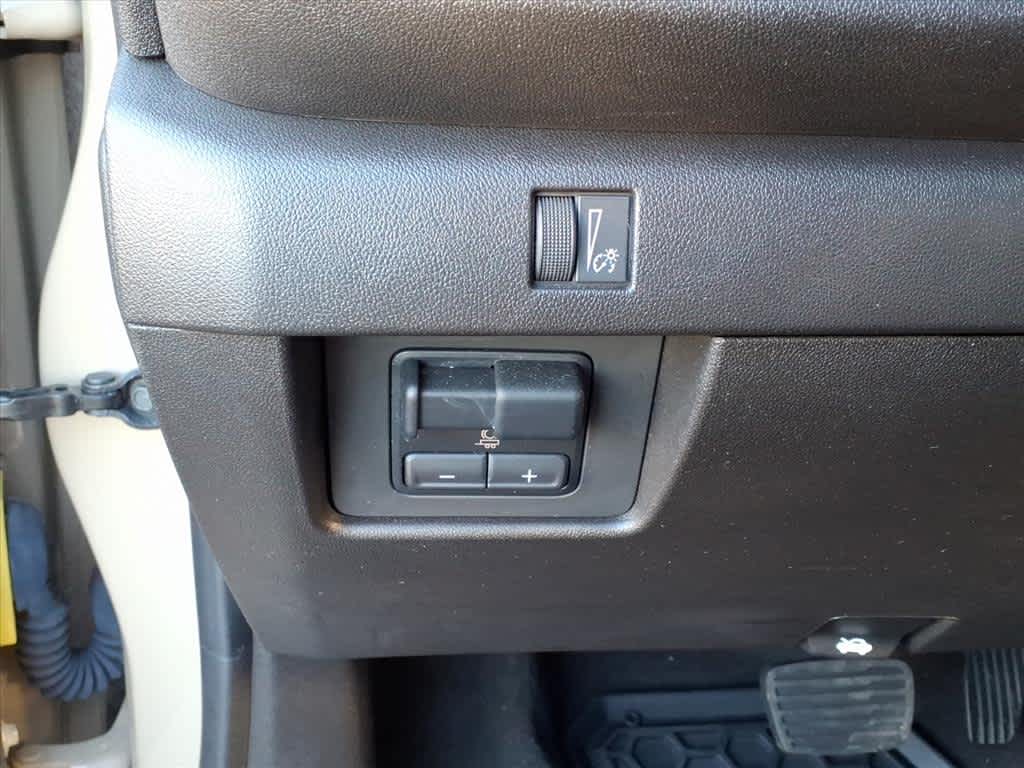 2024 Chevrolet Colorado WT