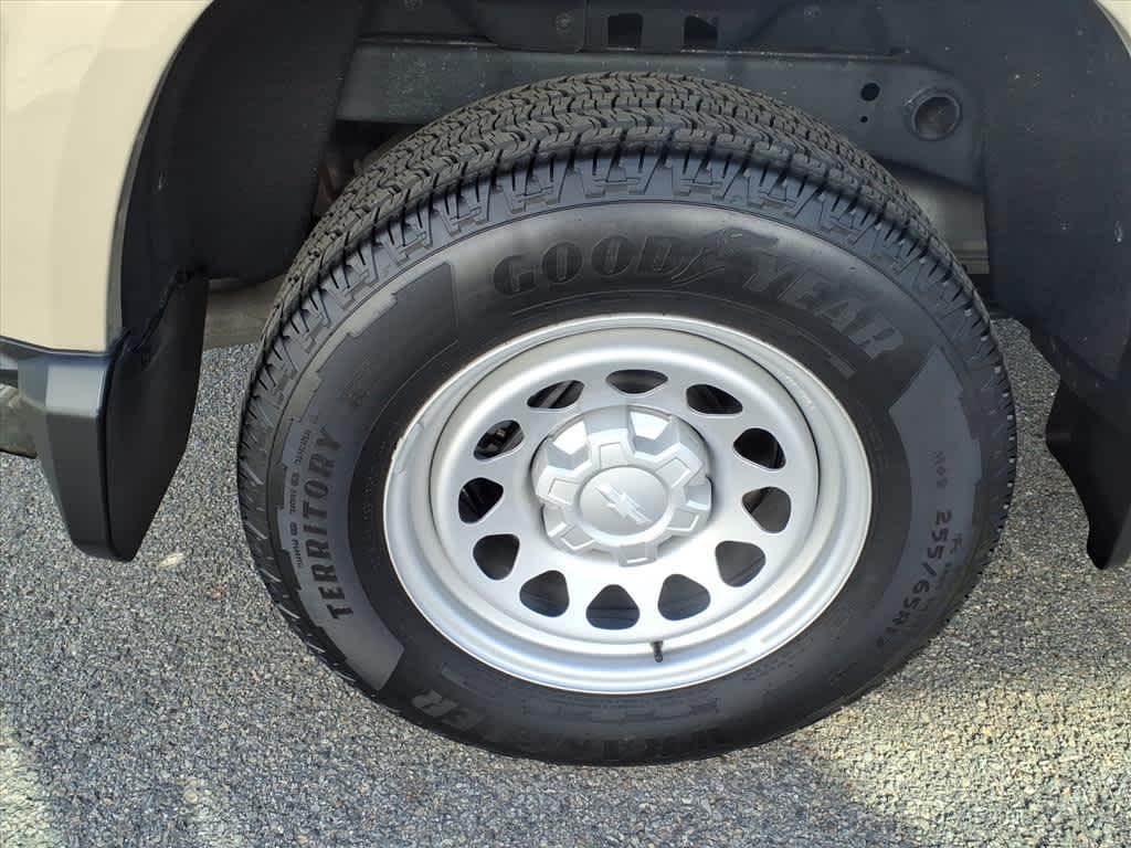 2024 Chevrolet Colorado WT