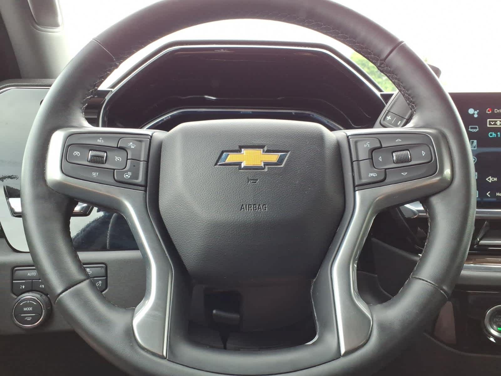 2023 Chevrolet Silverado 1500 LT (2FL)