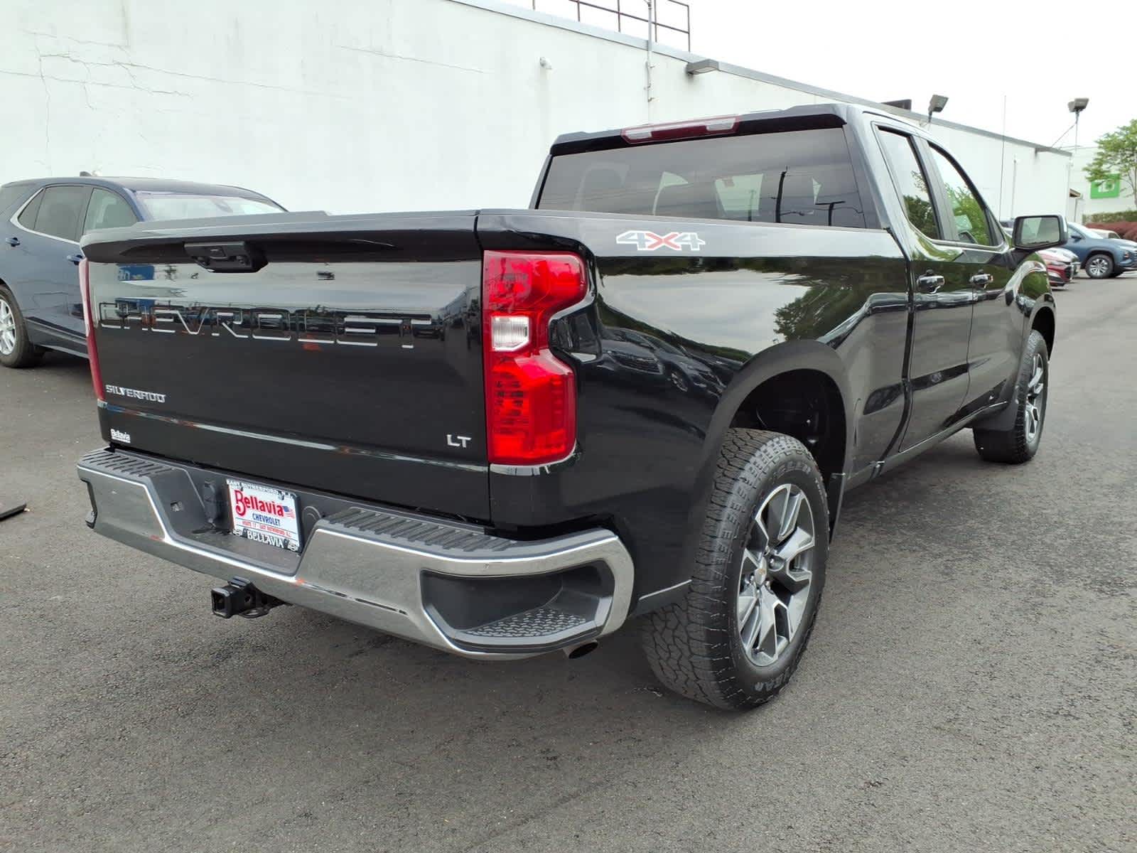 2023 Chevrolet Silverado 1500 LT (2FL)