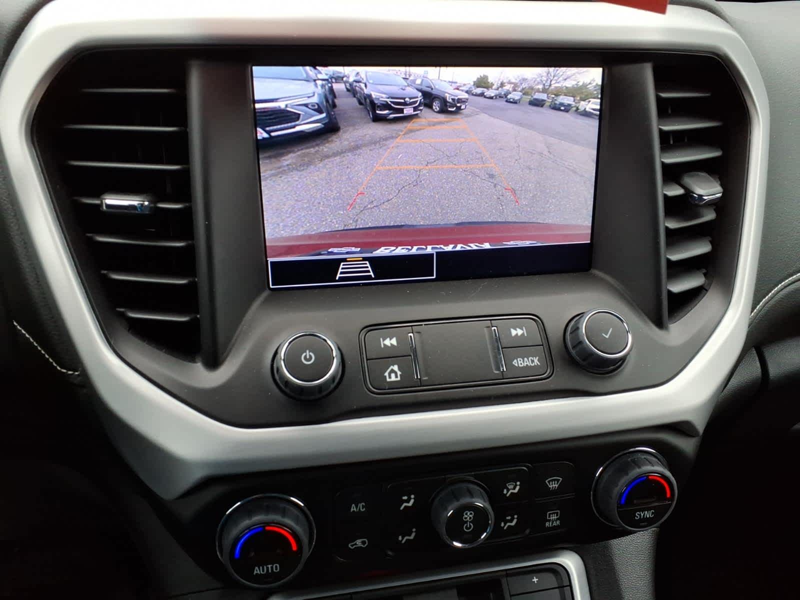 2023 GMC Acadia SLE