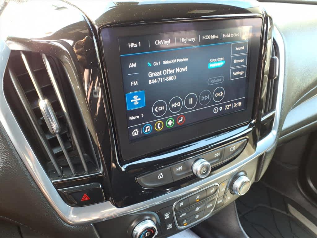 2023 Chevrolet Traverse LT Cloth