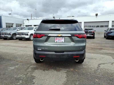 2022 Chevrolet Traverse LT Cloth
