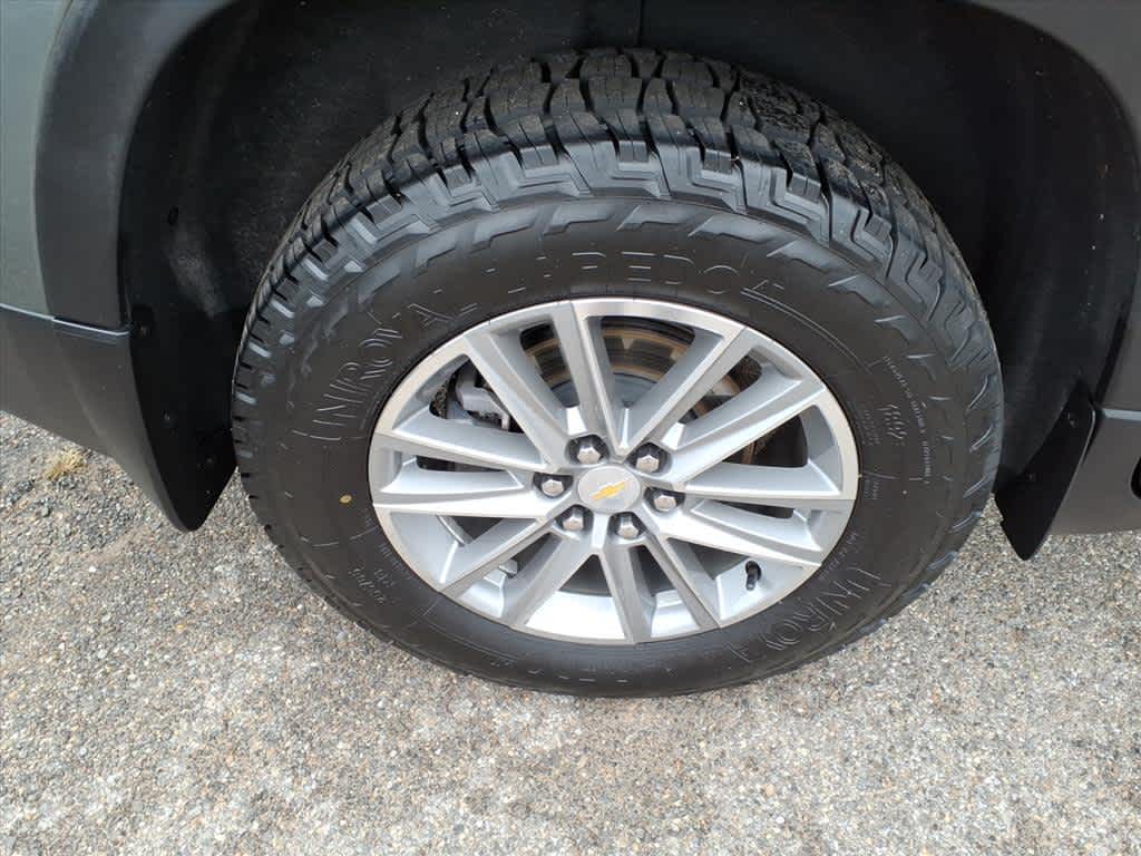 2022 Chevrolet Traverse LT Cloth