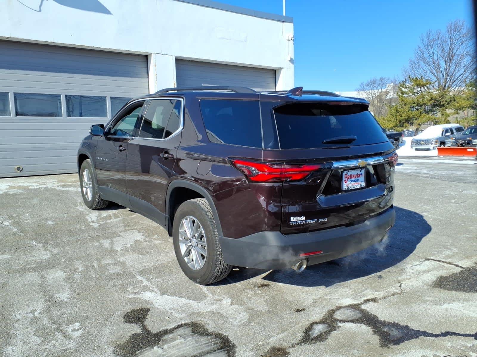 2023 Chevrolet Traverse LT Leather