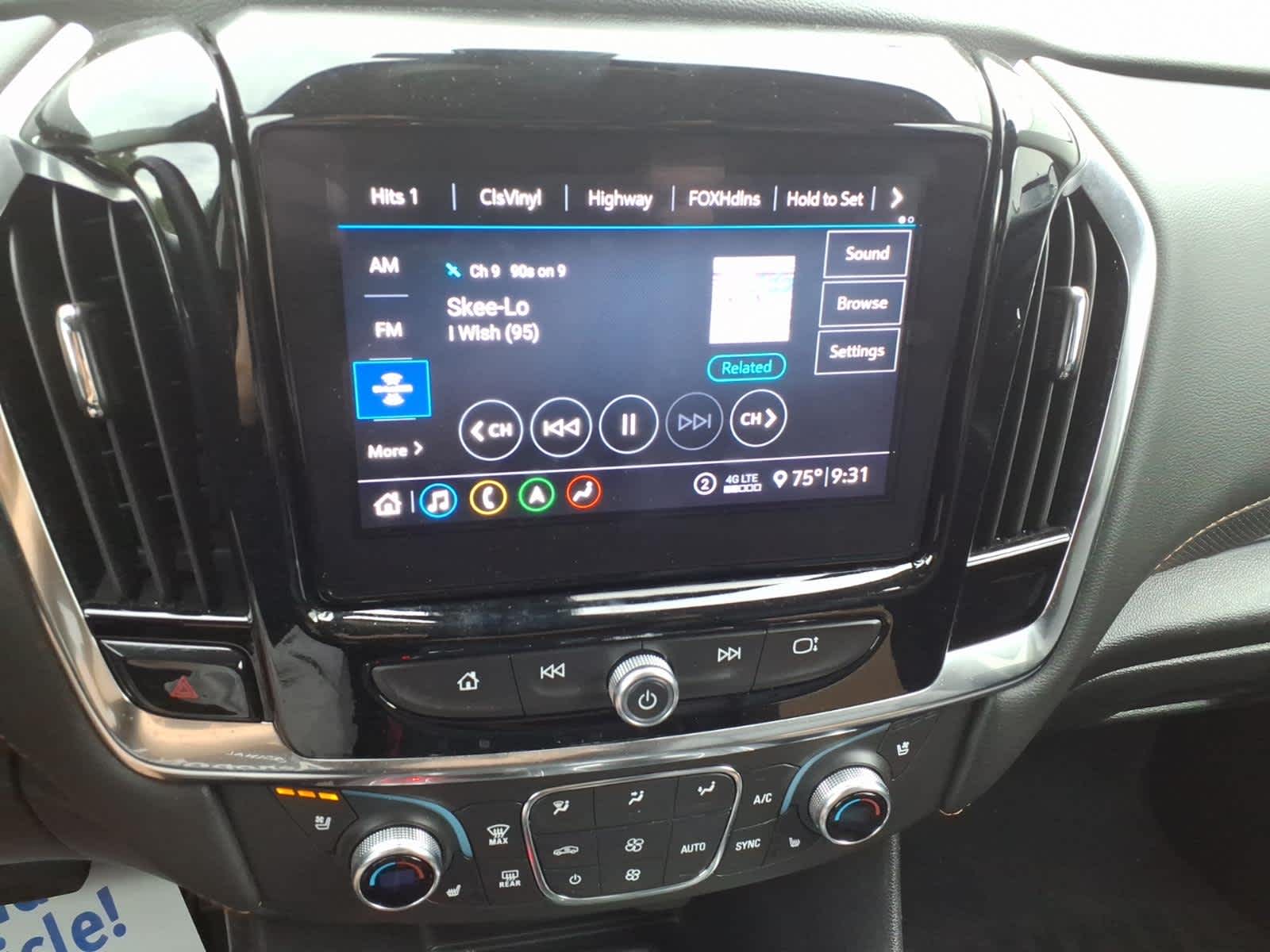 2021 Chevrolet Traverse Premier