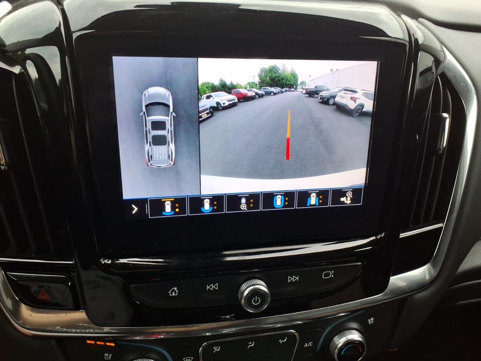 2021 Chevrolet Traverse Premier