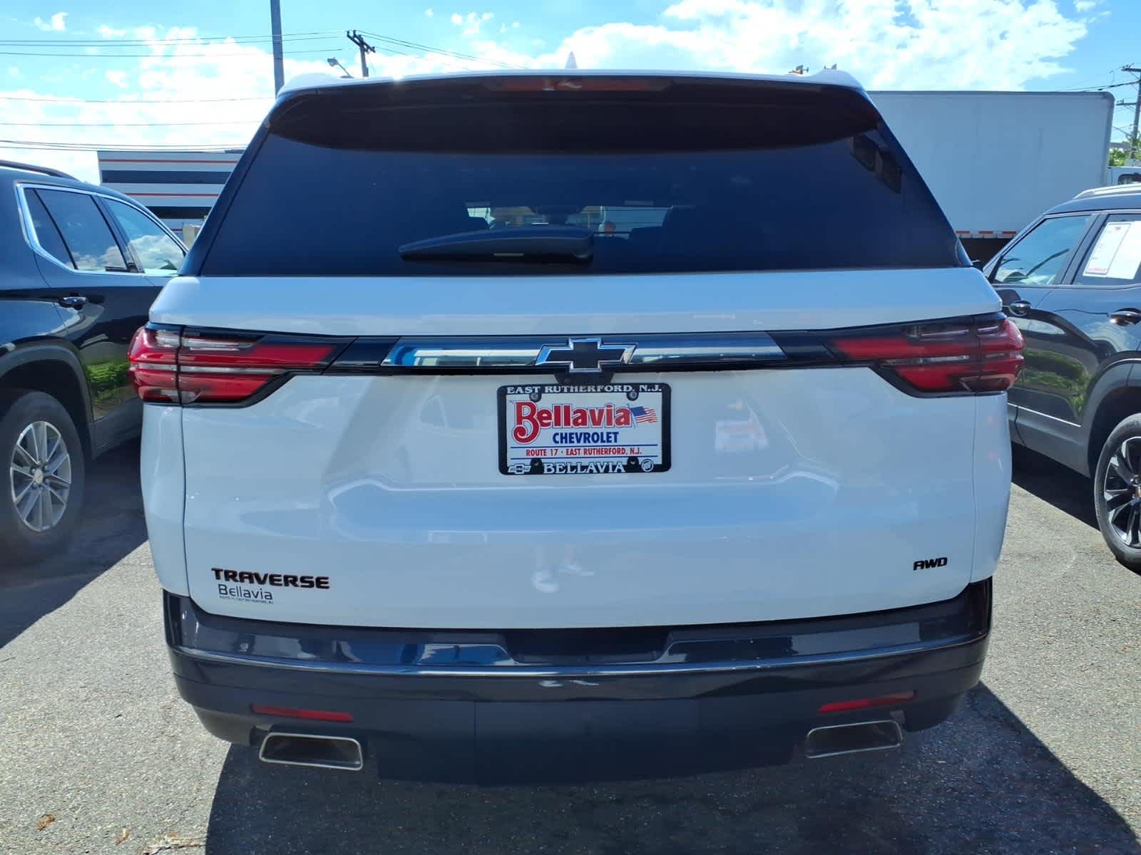 2023 Chevrolet Traverse Premier