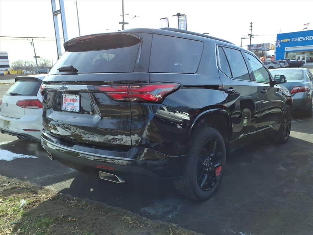 2023 Chevrolet Traverse Premier