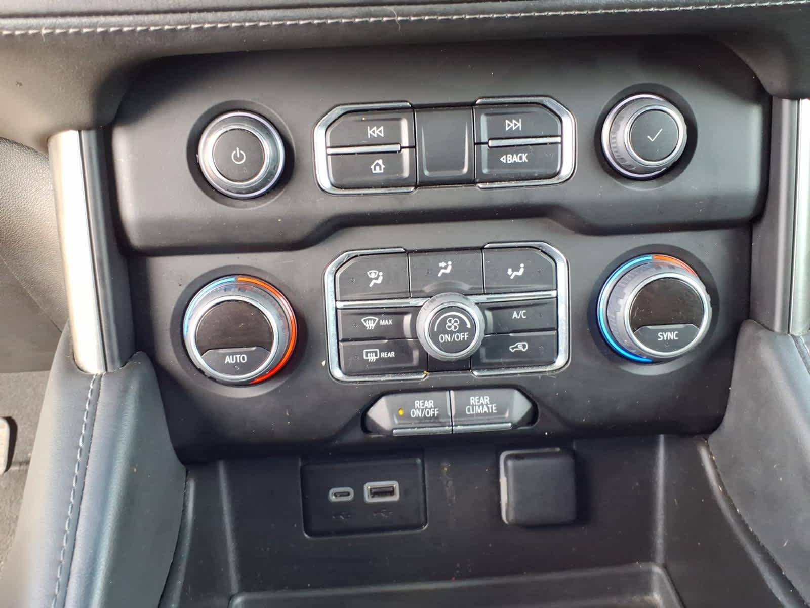 2023 Chevrolet Tahoe LS