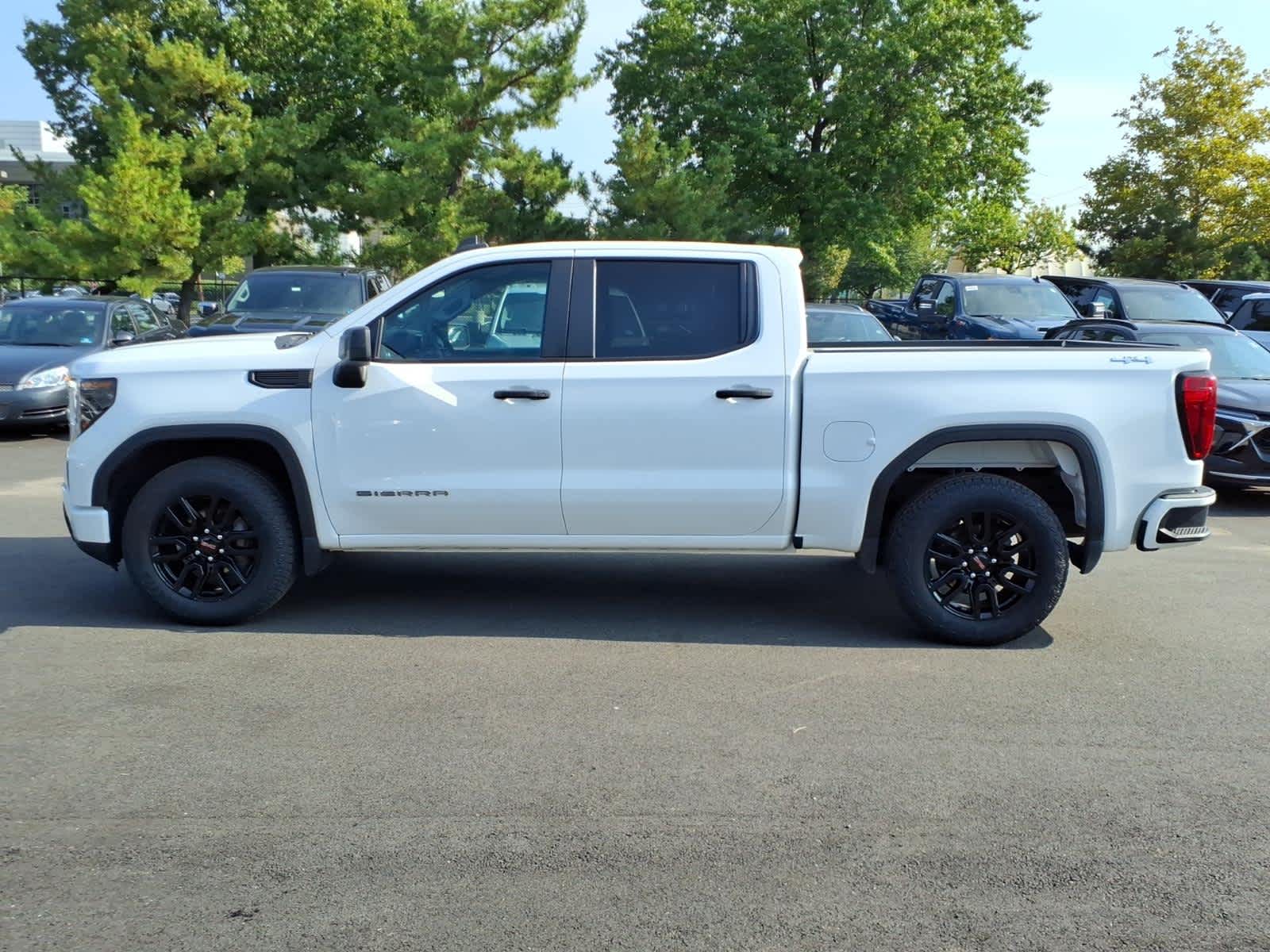 2023 GMC Sierra 1500 Pro