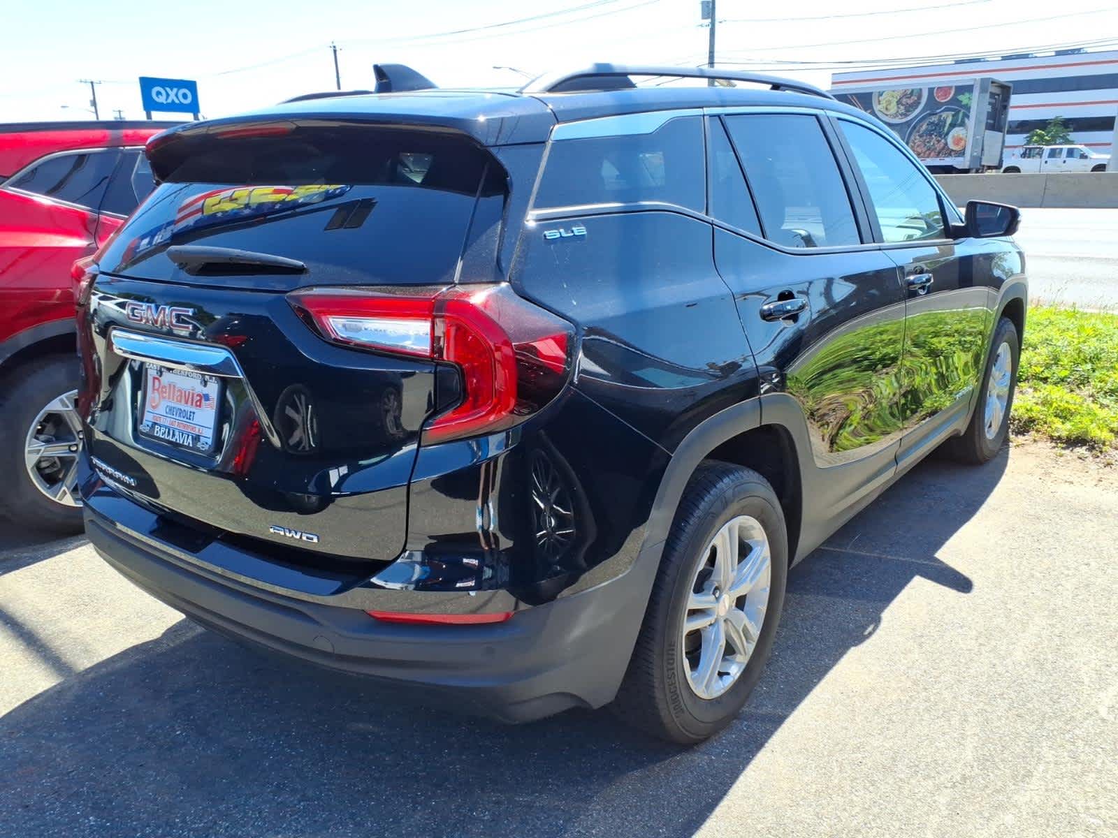 2023 GMC Terrain SLE