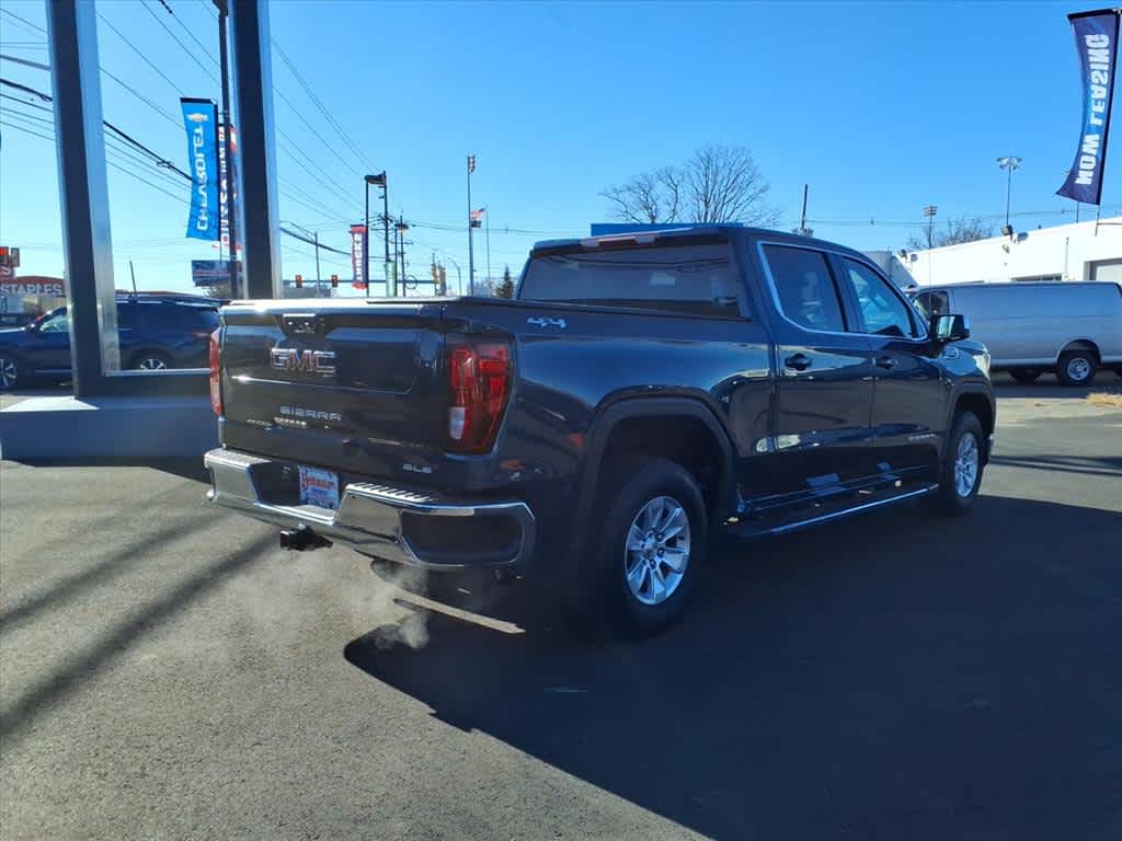 2022 GMC Sierra 1500 SLE