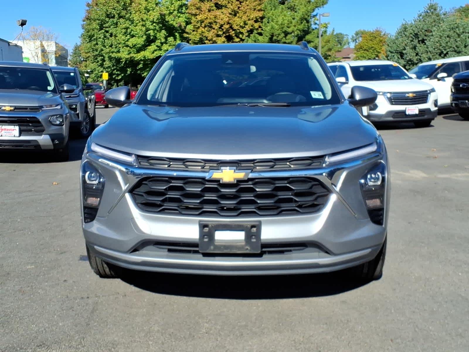 Used 2024 Chevrolet Trax LT with VIN KL77LHE22RC029829 for sale in East Rutherford, NJ