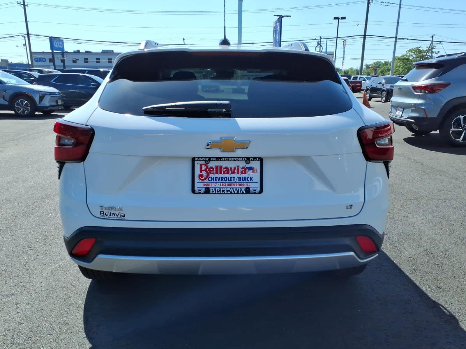2024 Chevrolet Trax LT