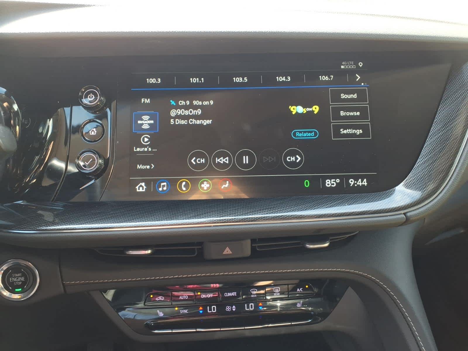 2023 Buick Envision Essence